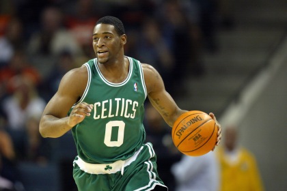 邦本宜裕：给自己本赛季表现打100分，本来想完成20个助攻（邦本宜裕：赛季自评满分，原本目标20次助攻）